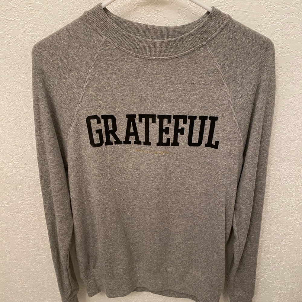 Spiritual Gangster crew neck sweatshirt. Size M. Grey.
